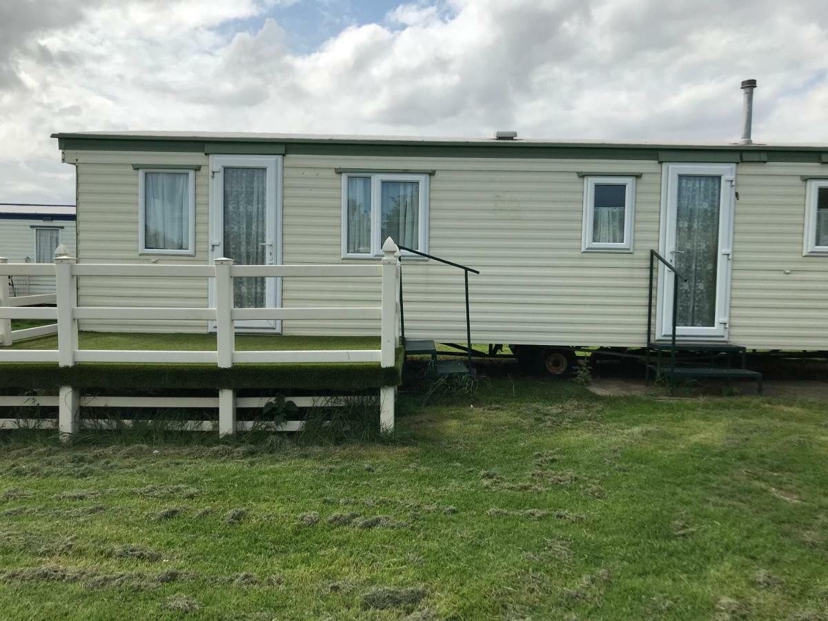 8 Berth Sunnymede Villa Ingoldmells Buitenkant foto